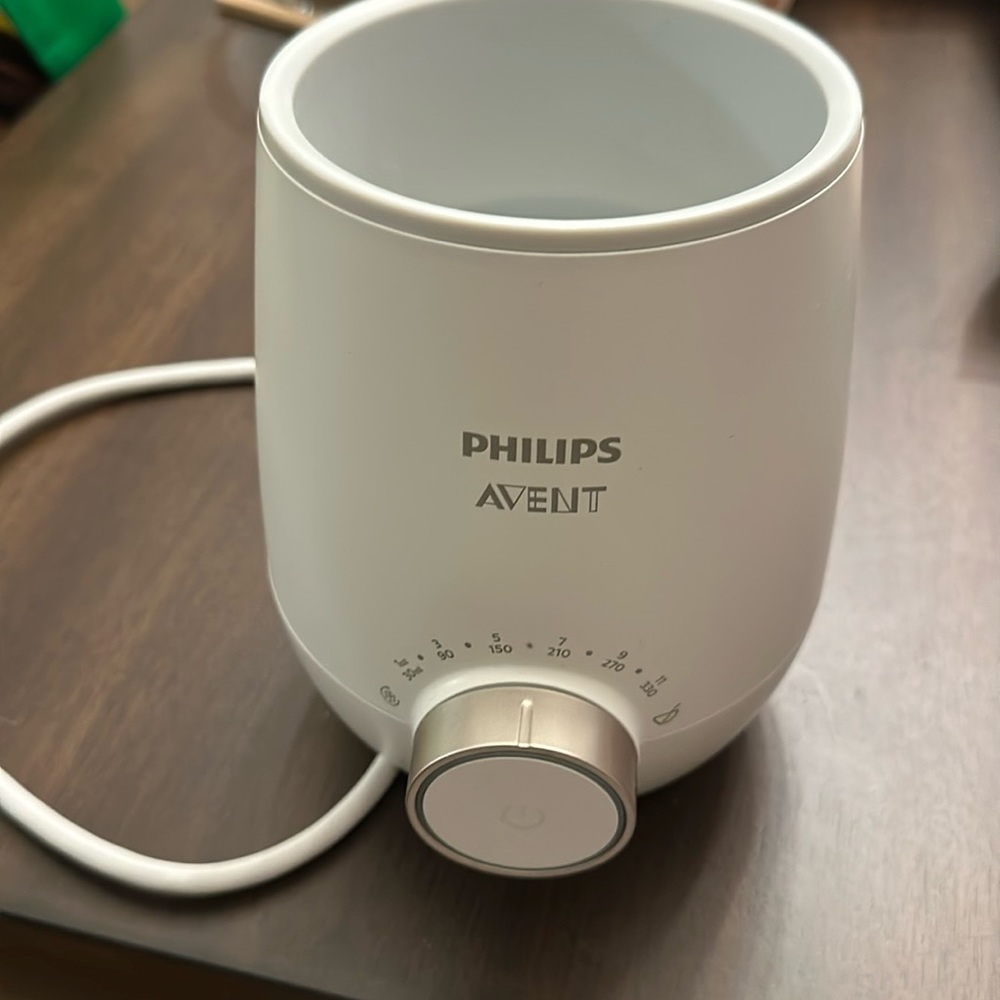 Philips AVENT Fast Baby Bottle Warmer with Smart Temperature Control like new